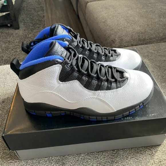 Air Jordan Retro 10 'Powder Blue/White - Picture 3 of 6